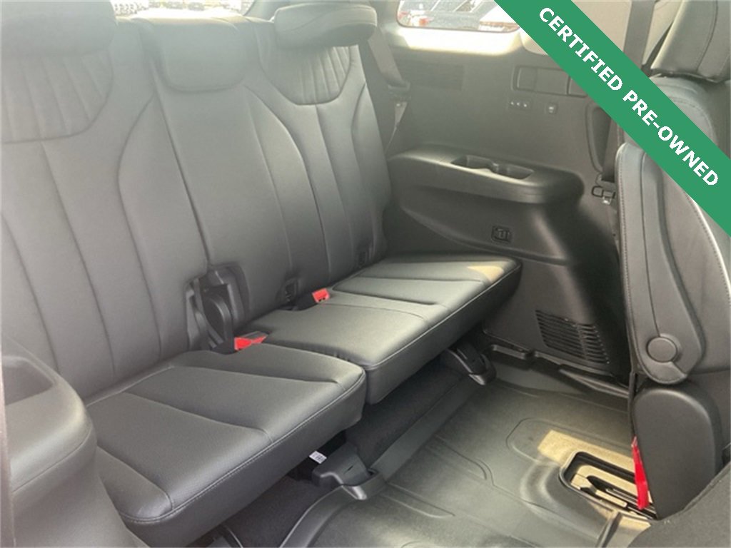 Used 2024 Hyundai Palisade Limited image 19