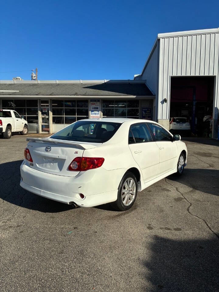 Used 2010 Toyota Corolla S image 9
