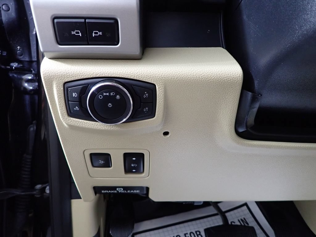 Used 2019 Ford F250 Lariat w/ Lariat Ultimate Package AWD/4WD image 25
