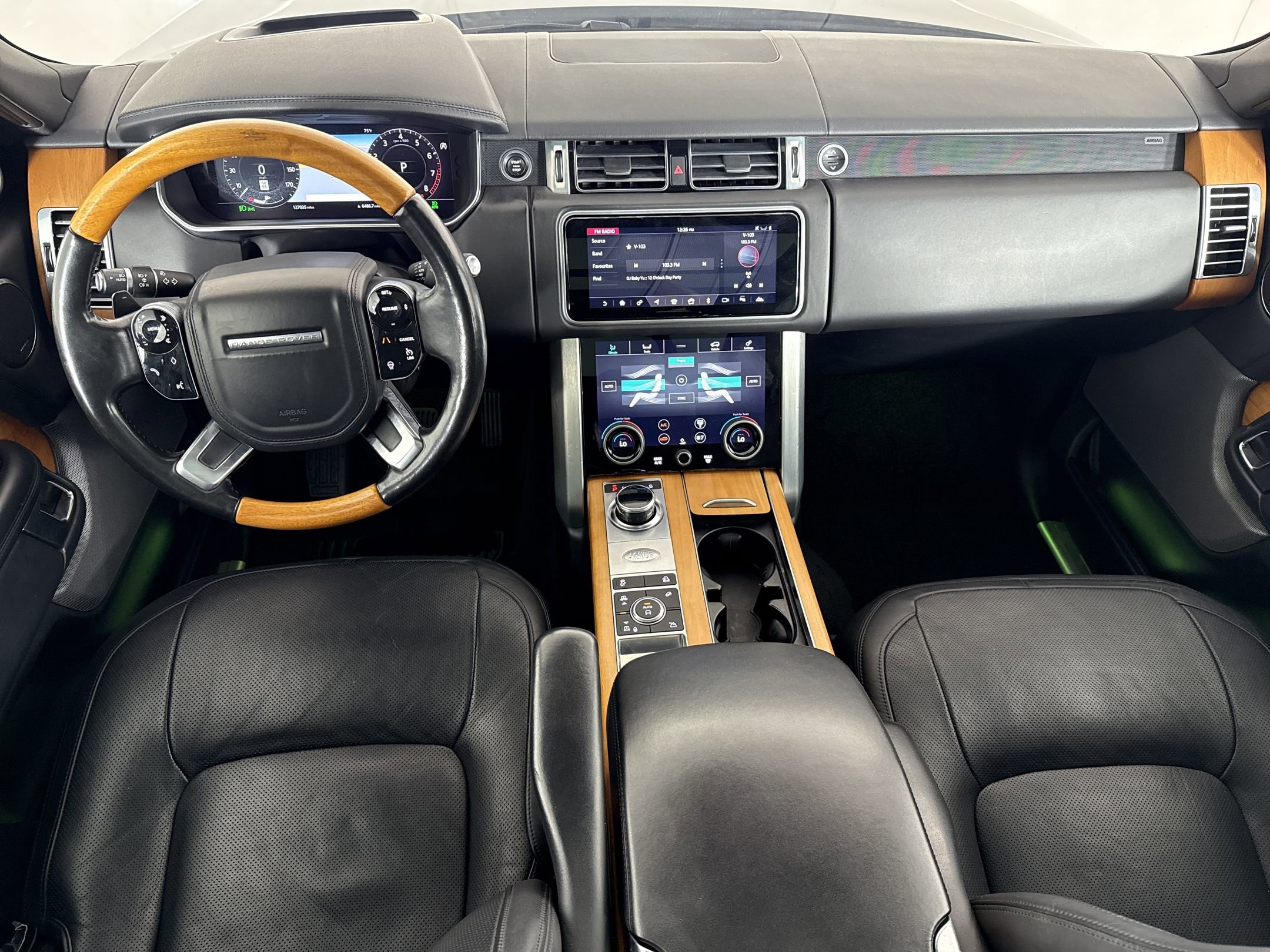 Used 2019 Land Rover Range Rover Supercharged AWD/4WD image 14