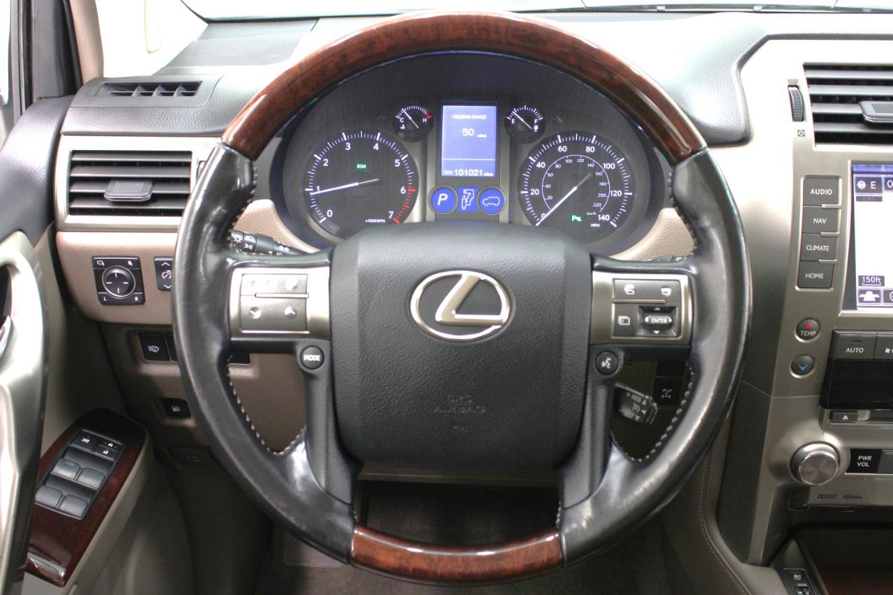 Used 2017 Lexus GX 460 Premium image 57