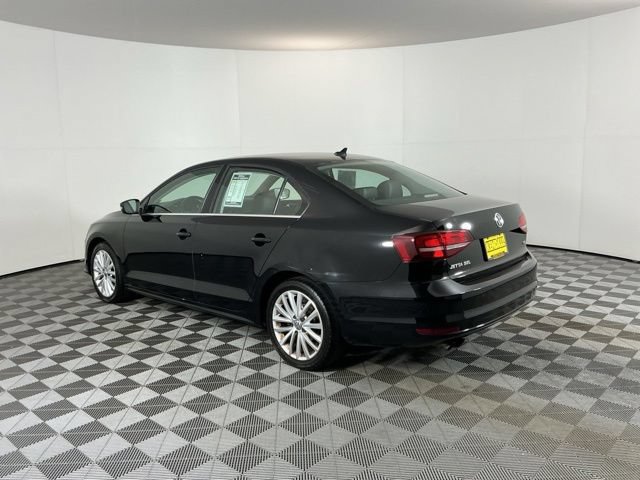 Used 2016 Volkswagen Jetta SEL w/ Lighting Package FWD image 7