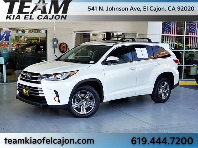 Used 2017 Toyota Highlander Limited Platinum