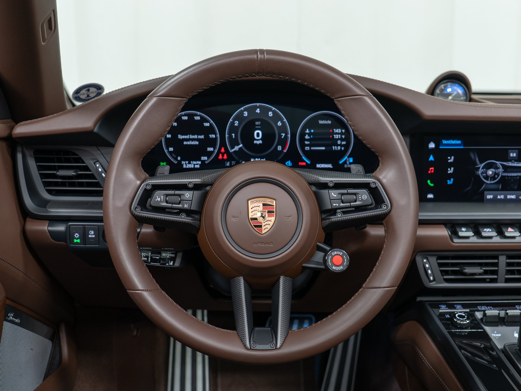 Certified 2026 Porsche 911 Targa 4S AWD/4WD image 24