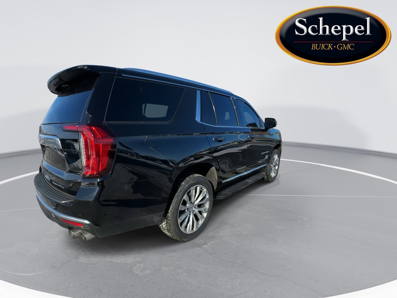 Certified 2024 GMC Yukon Denali w/ Max Trailering Package AWD/4WD image 8