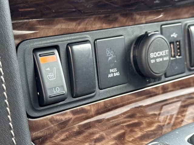 Used 2020 Nissan Armada SL image 29