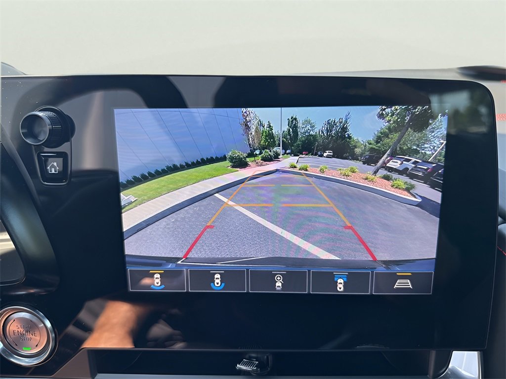 Used 2020 Chevrolet Corvette Stingray Premium Cpe w/ 3LT Preferred Equipment Group image 18