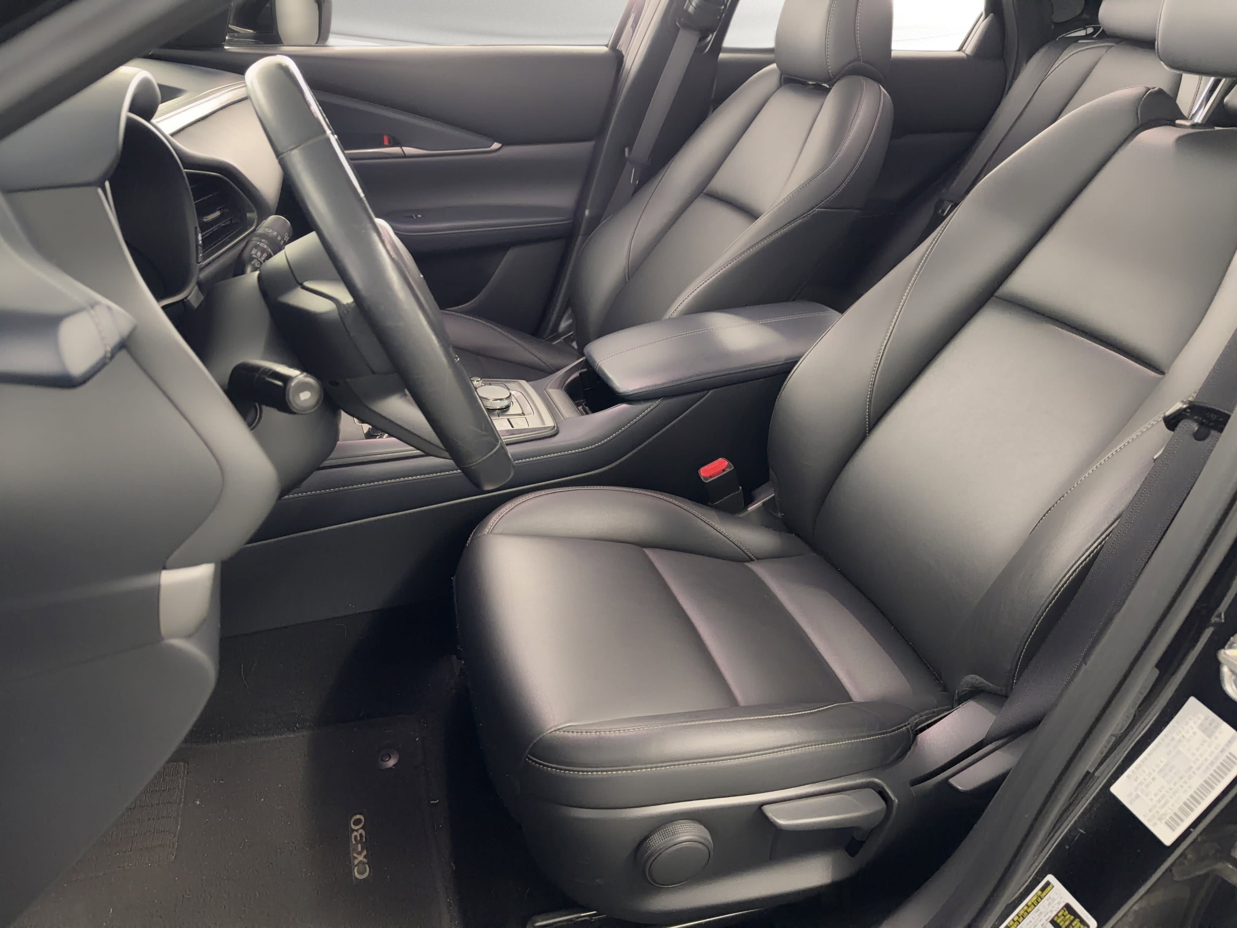 Used 2020 MAZDA CX-30 FWD w/ Select Package image 5