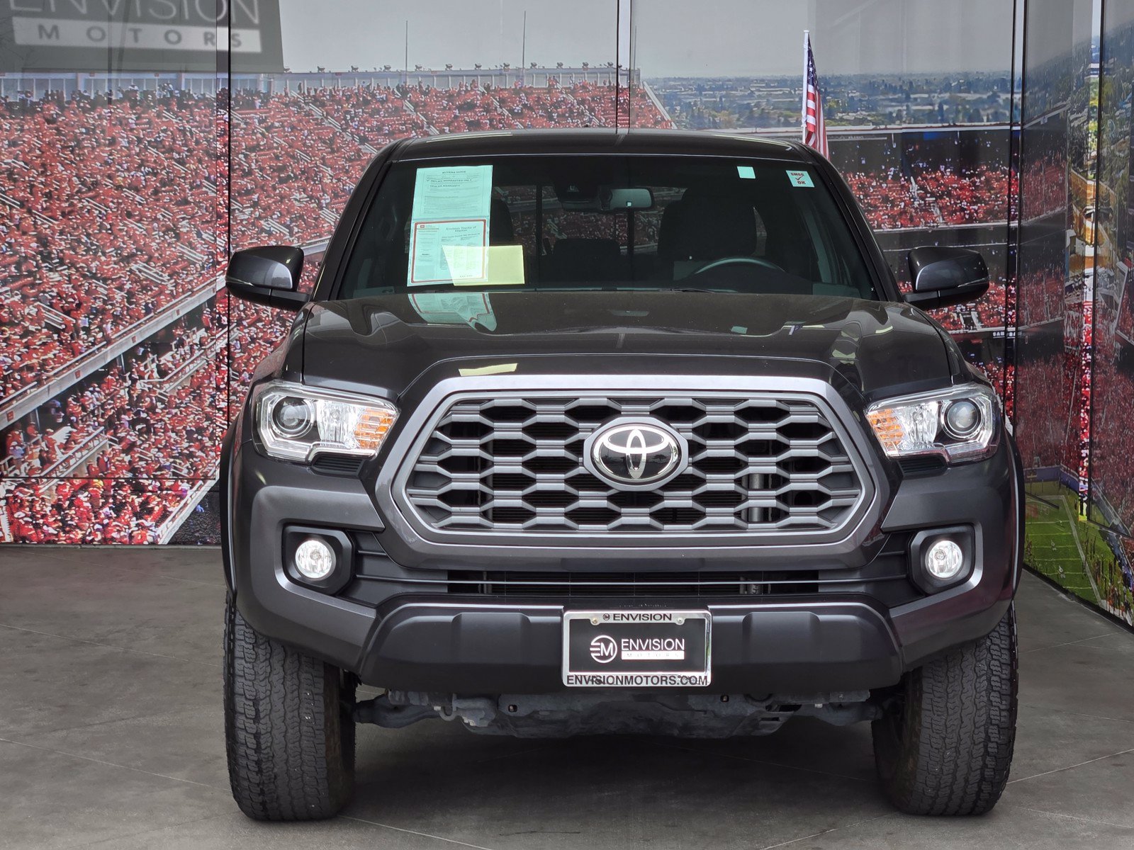 Certified 2023 Toyota Tacoma TRD Off-Road AWD/4WD image 3