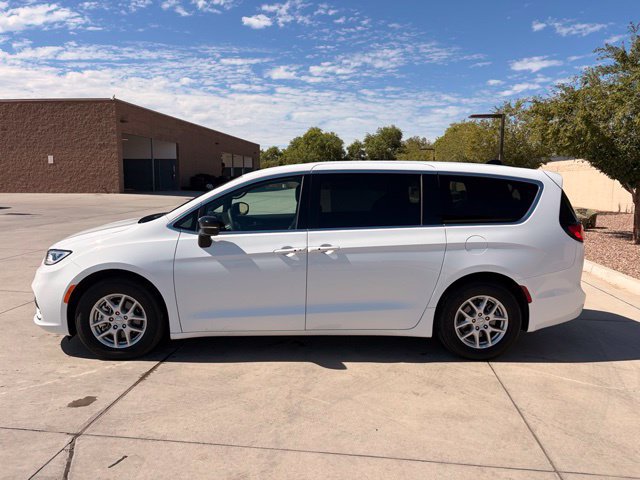 Used 2023 Kia EV6 Wind w/ Wind Technology Package AWD/4WD image 22