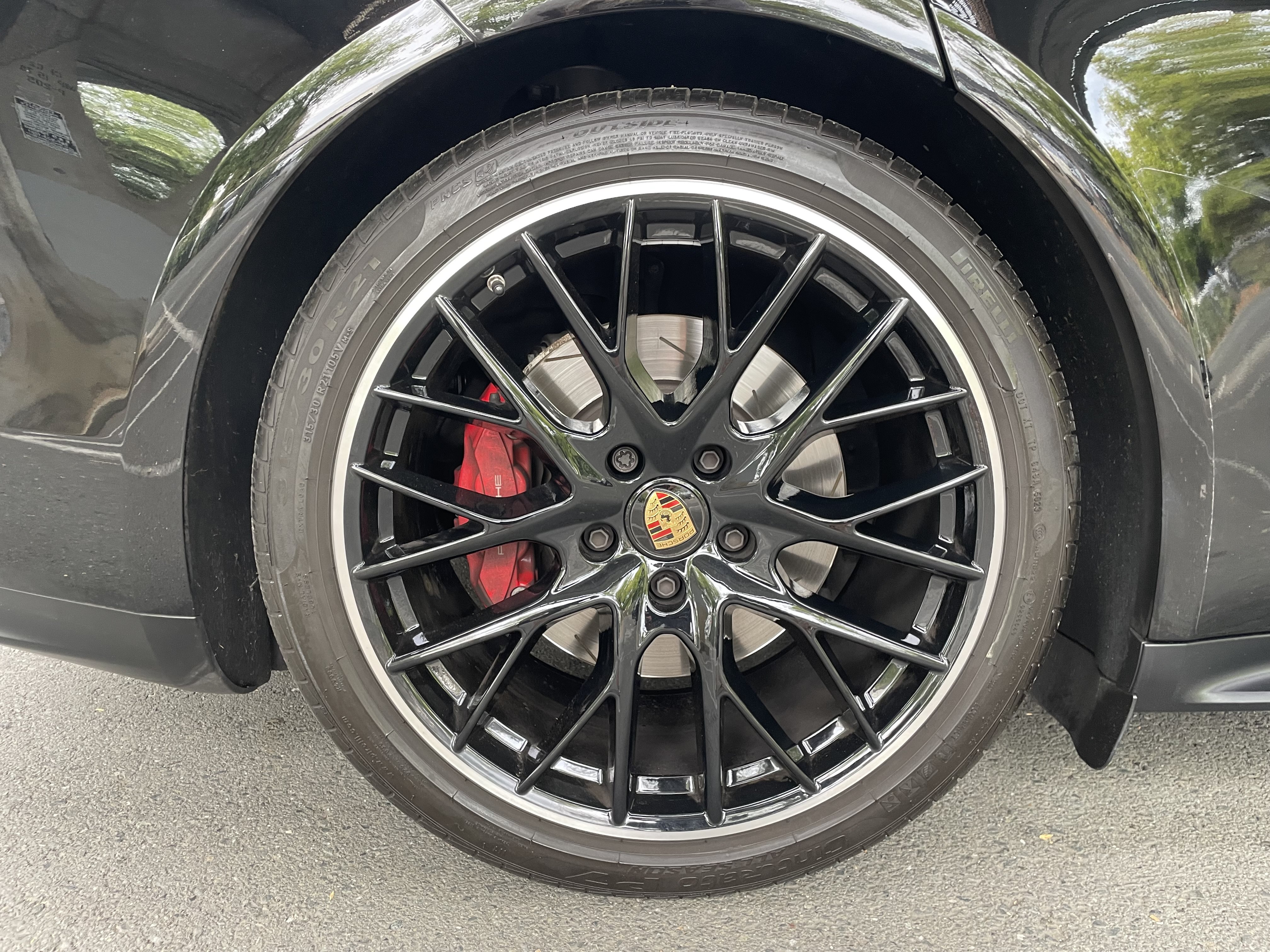 Used 2023 Porsche Panamera GTS AWD/4WD image 4