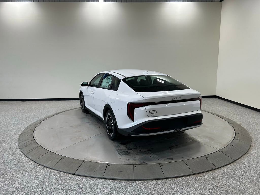 New 2026 Kia K4 EX image 8