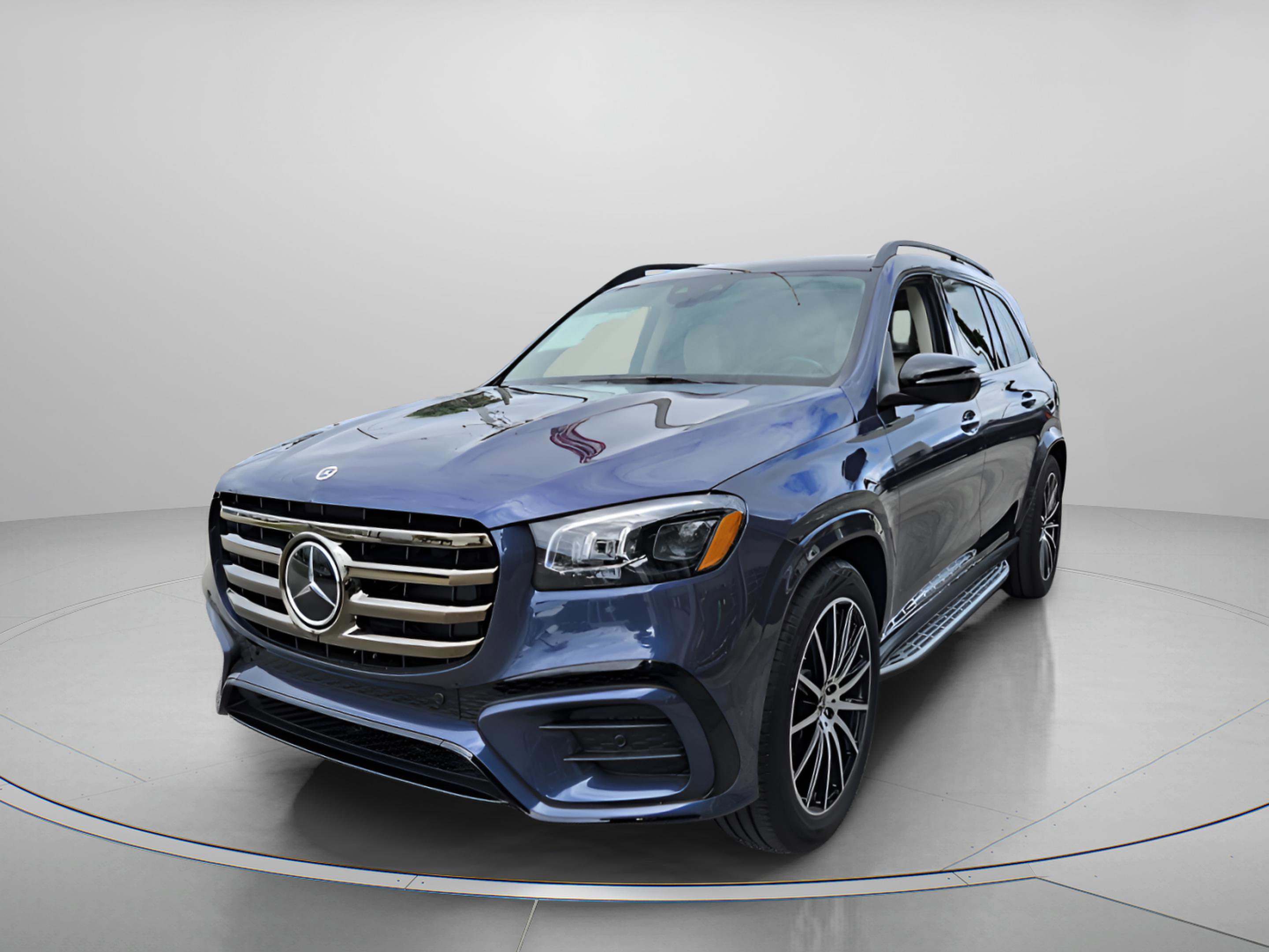 New 2026 Mercedes-Benz GLS 450 4MATIC image 2
