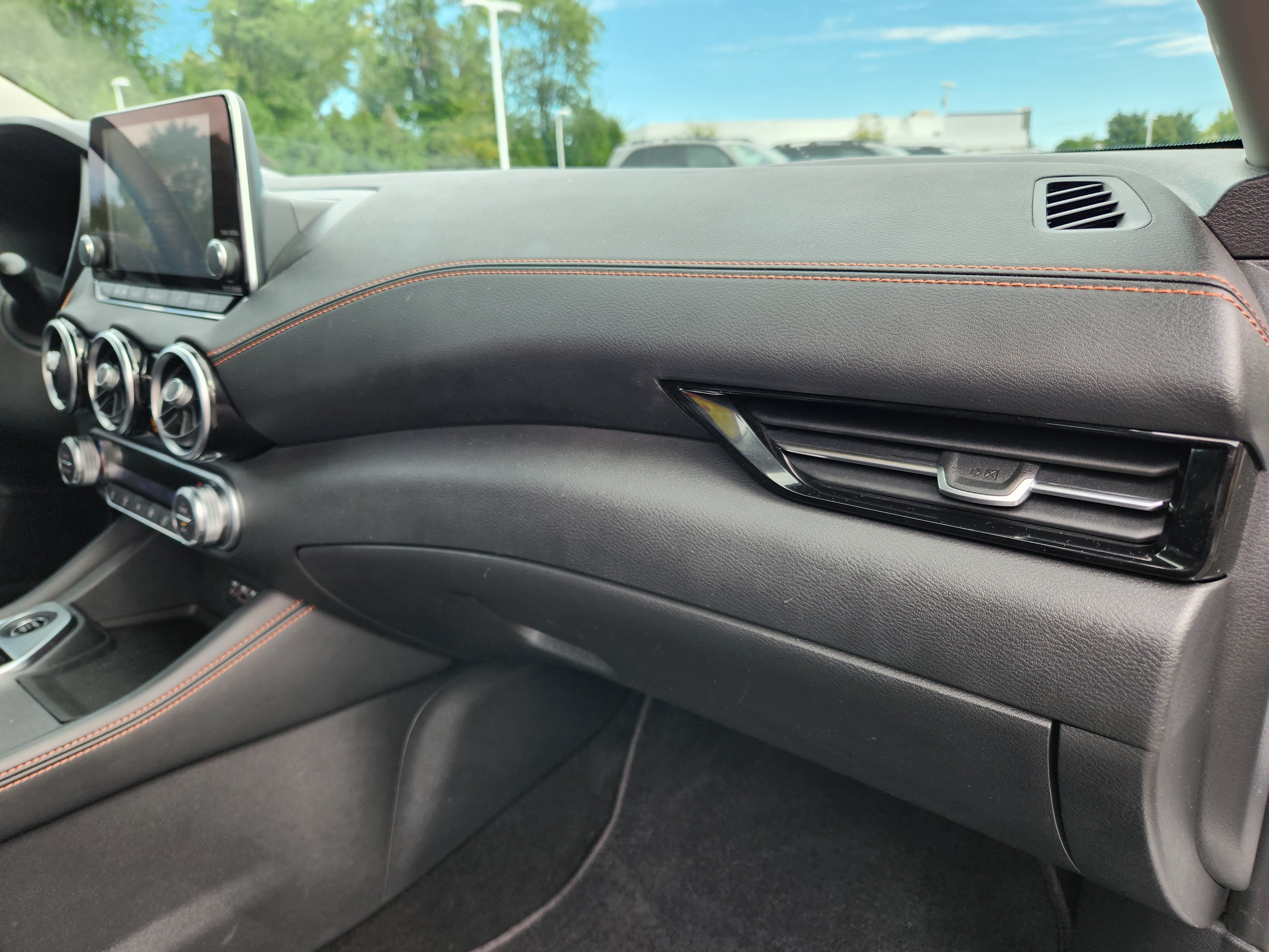 Used 2021 Nissan Sentra SR FWD image 17
