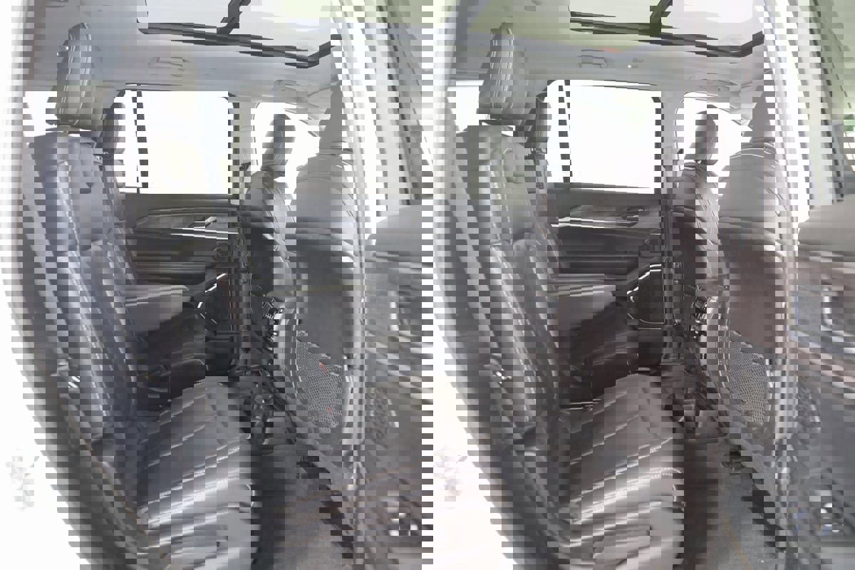 Used 2021 Jeep Grand Cherokee L Limited image 15