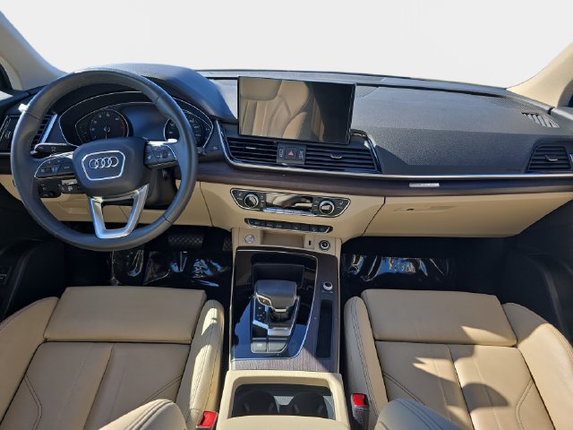Used 2024 Audi Q5 2.0T Premium AWD/4WD image 10