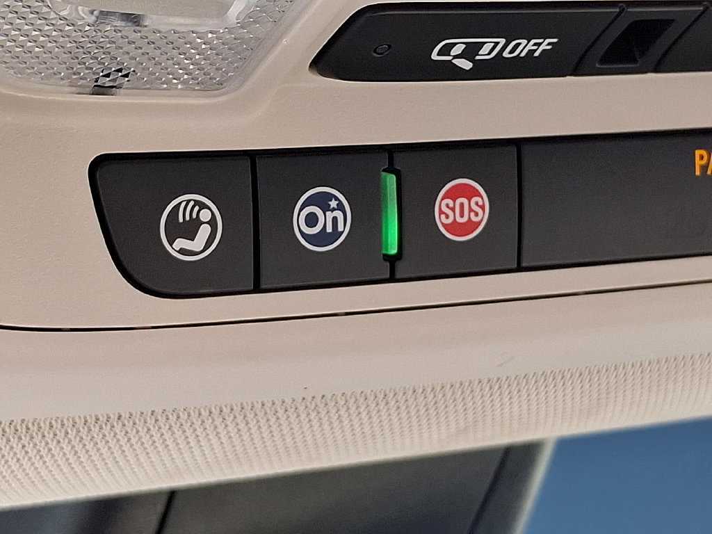 Used 2023 Buick Enclave Essence AWD/4WD image 24
