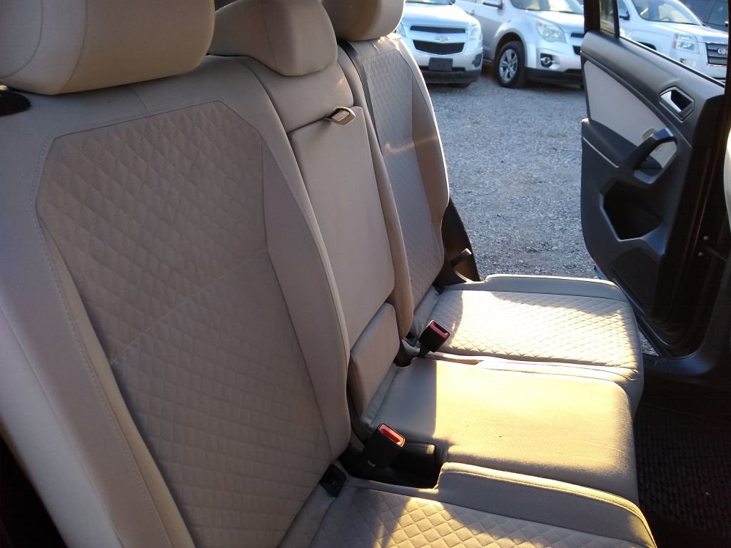 Used 2021 Volkswagen Tiguan S image 34