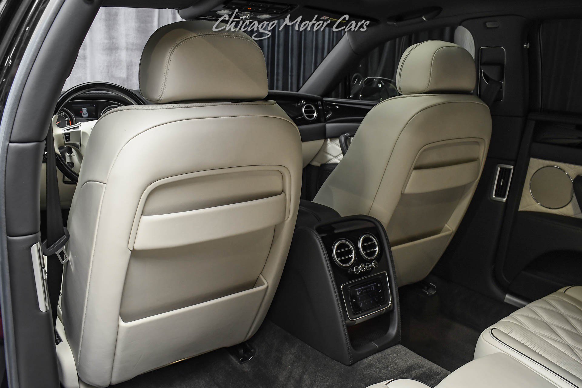 Used 2014 Bentley Flying Spur W12 AWD/4WD image 25