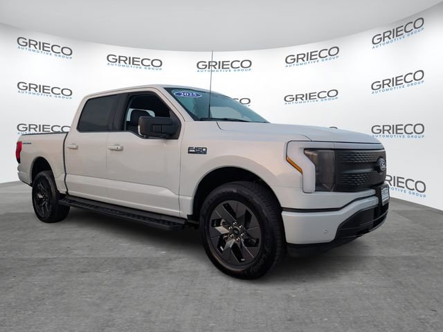Used 2025 Ford F150 Lightning Flash image 1