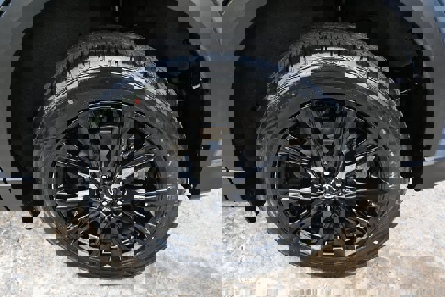 Used 2023 MAZDA CX-5 Carbon Edition image 13