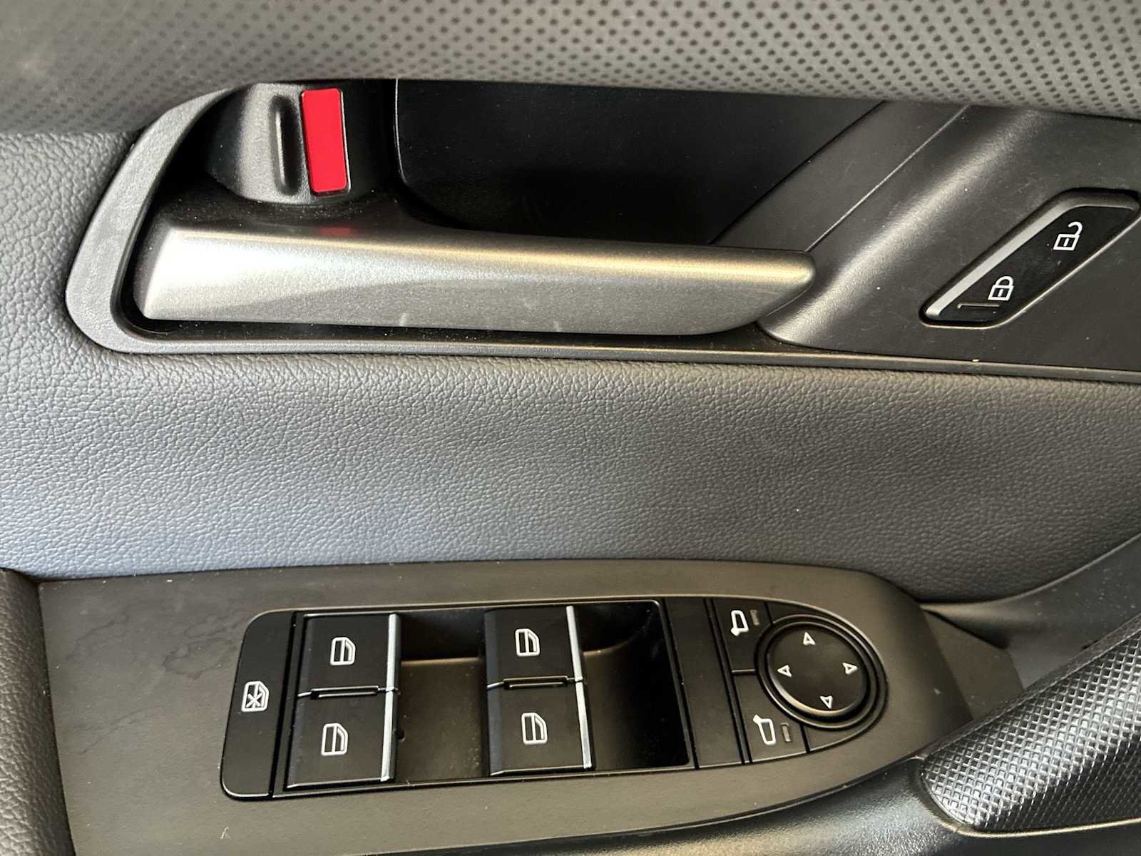 Used 2024 MAZDA CX-50 AWD 2.5 S w/ Cargo Package image 15