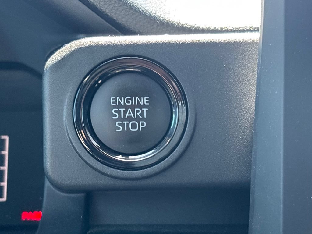 Used 2025 Toyota Tacoma SR RWD image 12