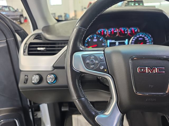 Used 2019 GMC Yukon XL SLT w/ Open Road Package AWD/4WD image 16