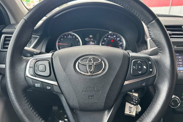 Used 2017 Toyota Camry SE FWD image 26