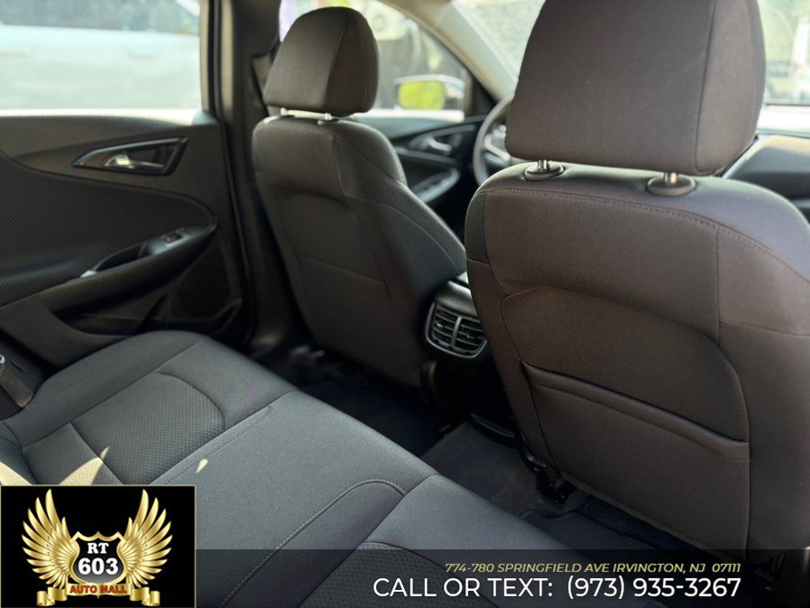 Used 2025 Chevrolet Malibu LT FWD image 10