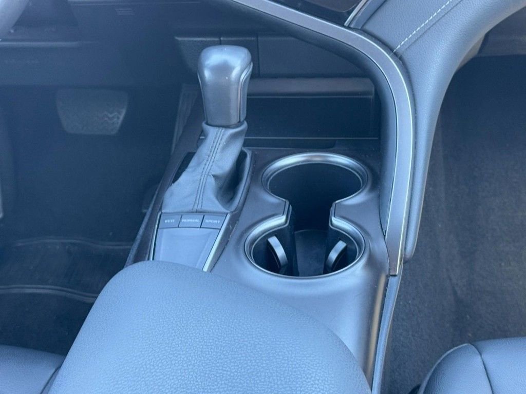 Certified 2024 Toyota Camry SE image 17