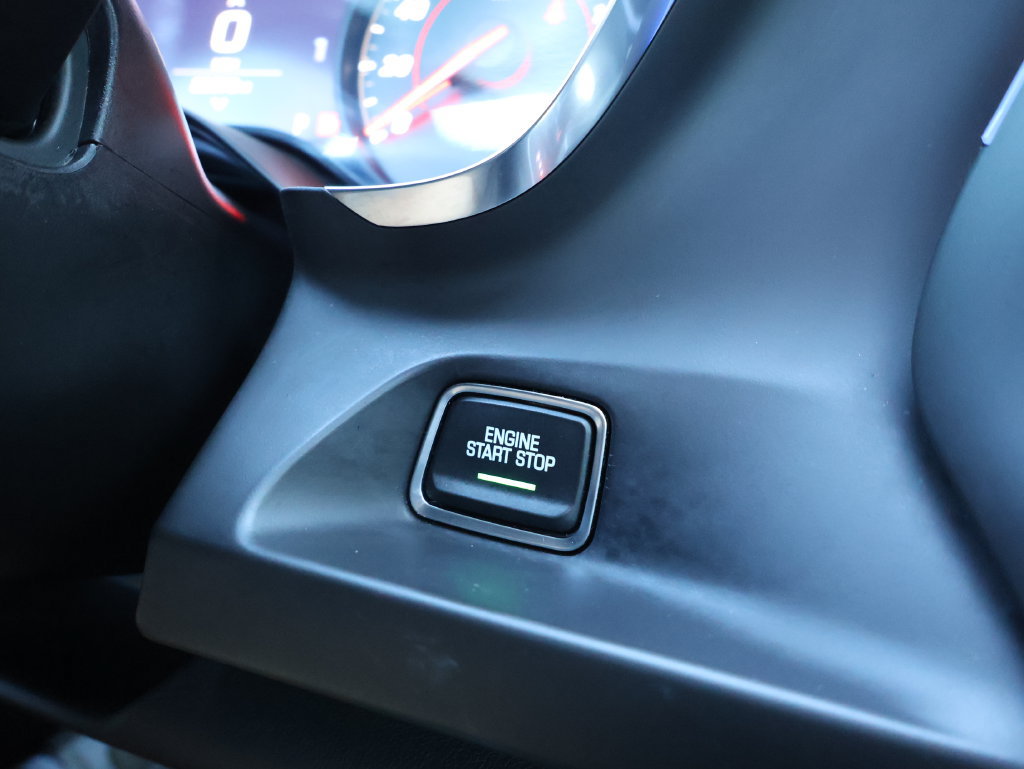 Used 2021 Chevrolet Camaro SS RWD image 19