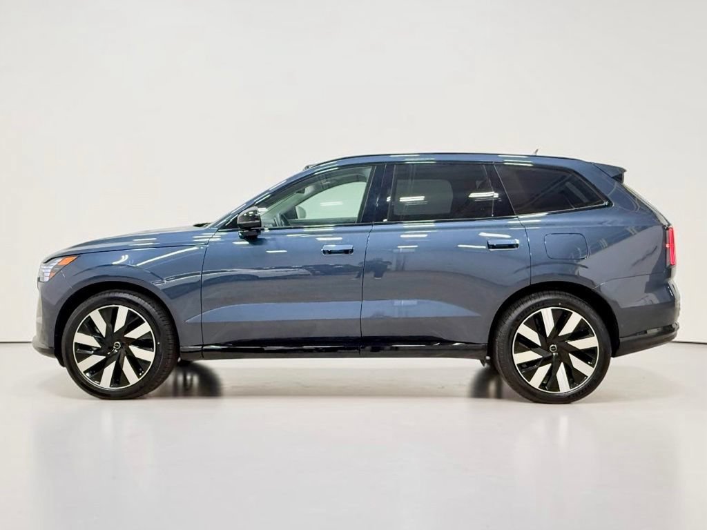 Used 2025 Volvo EX90 Ultra AWD/4WD image 12