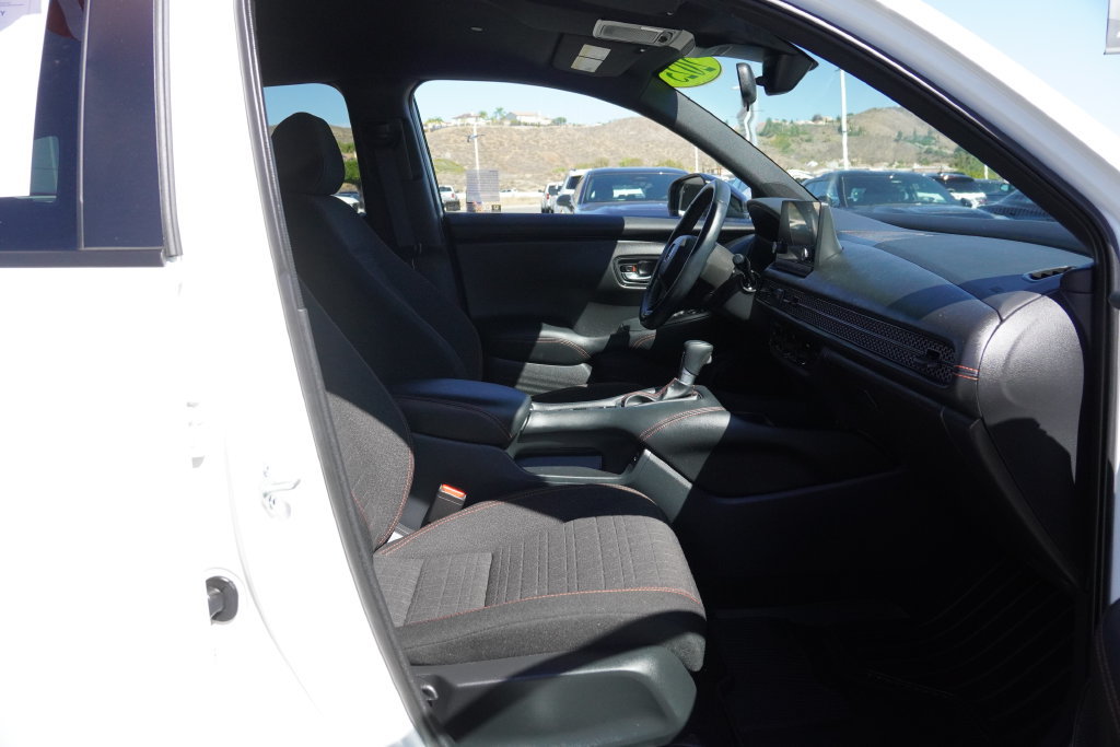 Used 2025 Honda HR-V Sport image 28