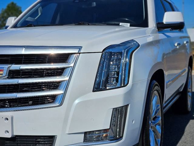 Used 2020 Cadillac Escalade Premium Luxury image 9
