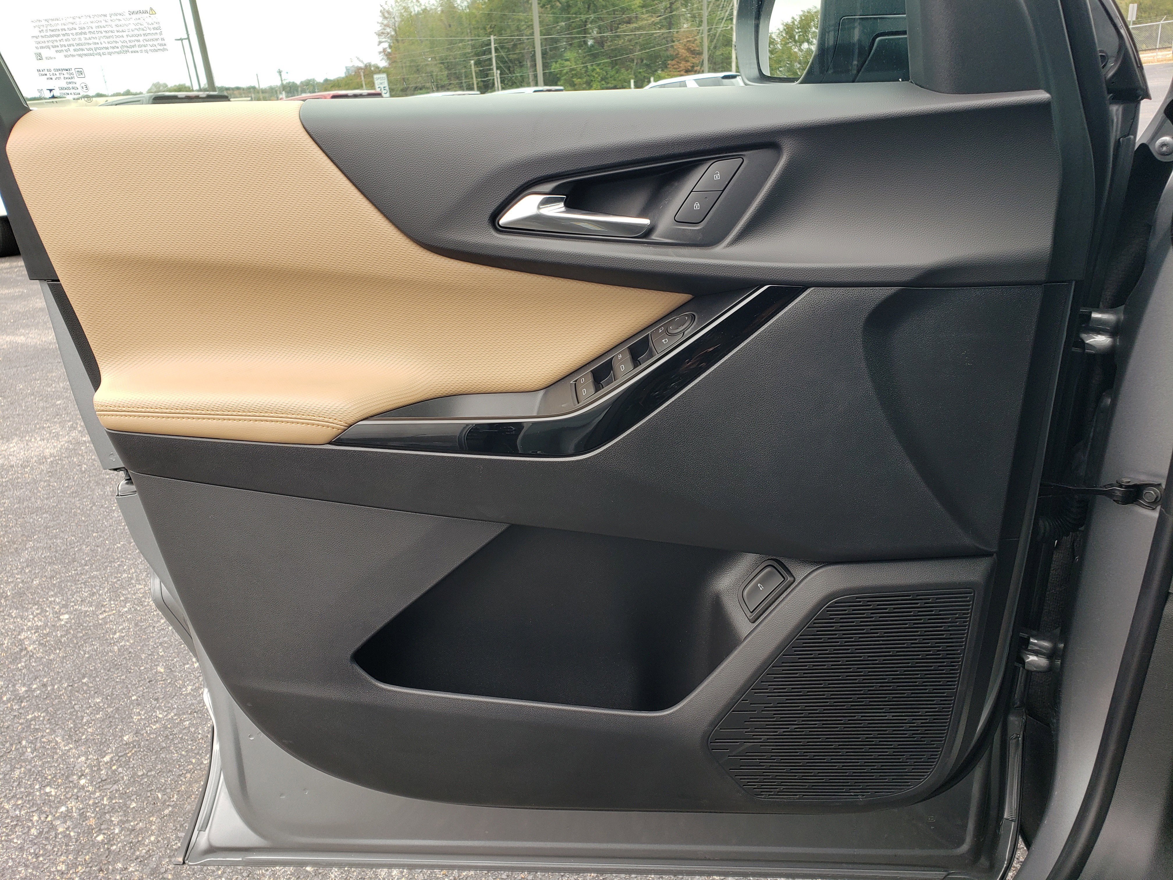 New 2026 Chevrolet Equinox ACTIV image 12