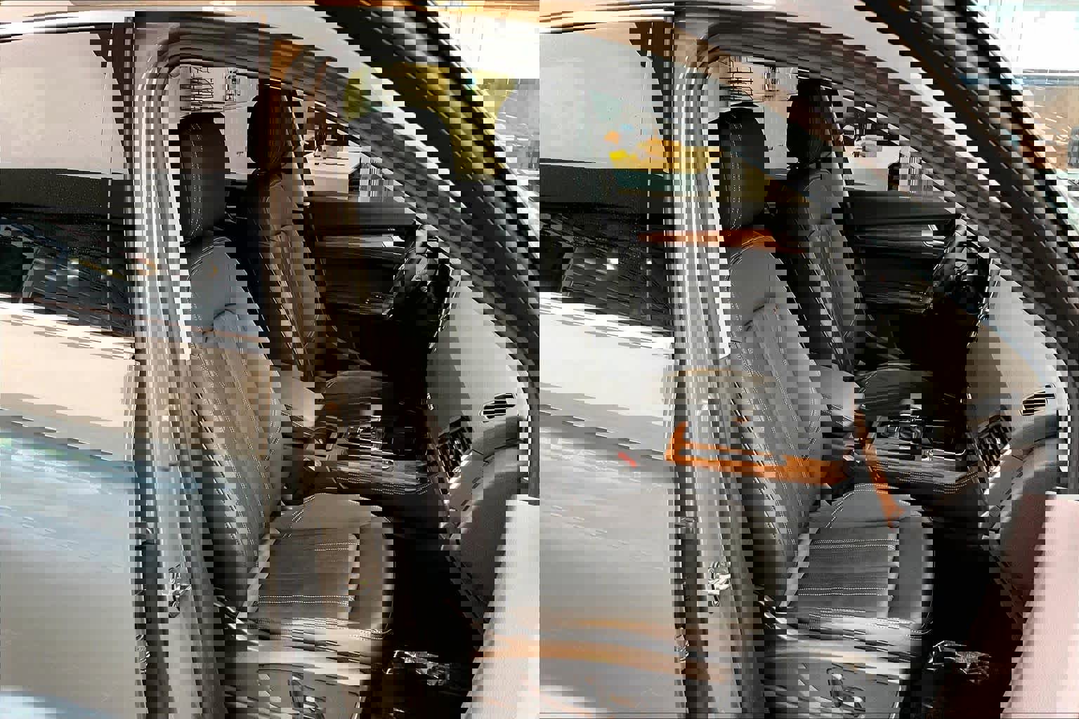 Used 2023 Audi Q5 2.0T Premium Plus w/ Premium Plus Package image 8