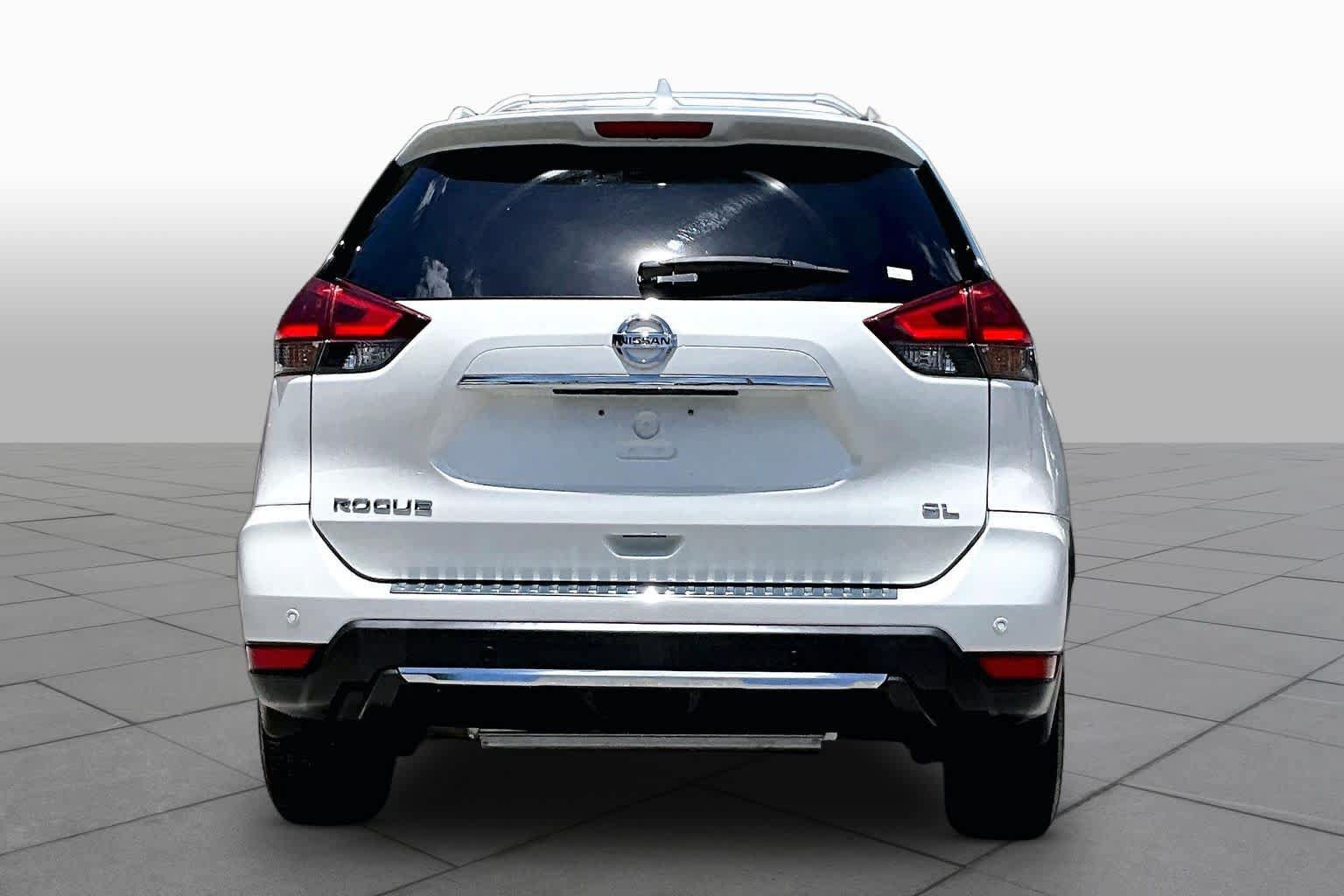Used 2020 Nissan Rogue SL w/ Premium Package FWD image 5