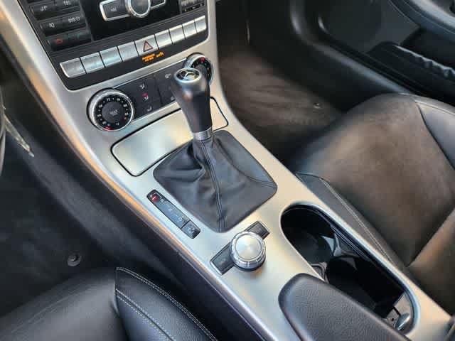 Used 2012 Mercedes-Benz SLK 350 image 16