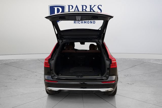 Used 2023 Volvo XC60 B5 Plus FWD image 19