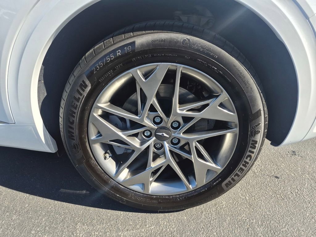 Used 2023 Genesis GV70 2.5T w/ Advanced Package image 9