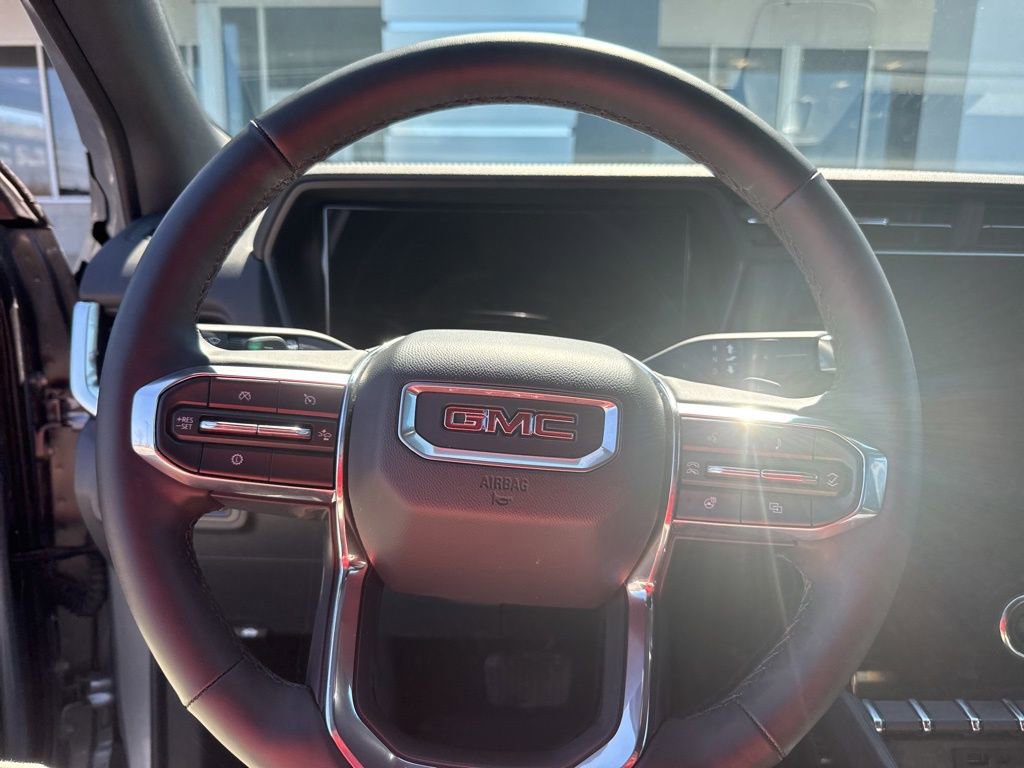 Used 2026 GMC Terrain Elevation w/ Technology Package II image 22