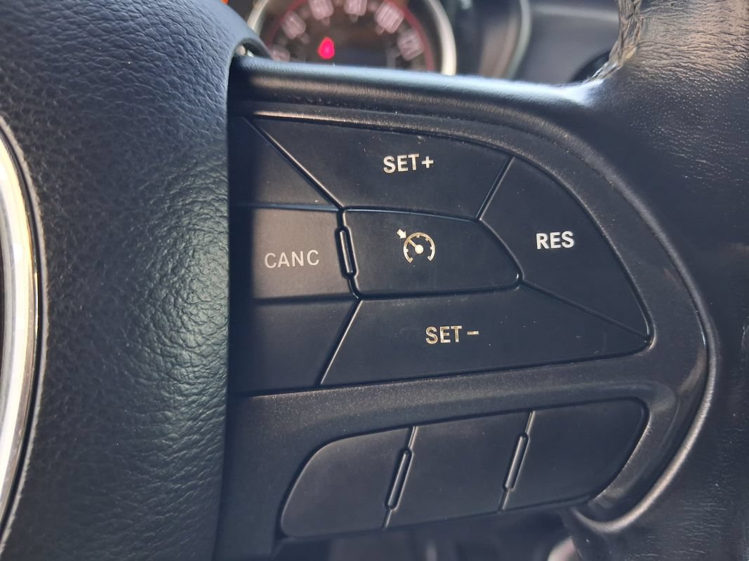 Used 2019 Dodge Challenger SXT RWD image 23