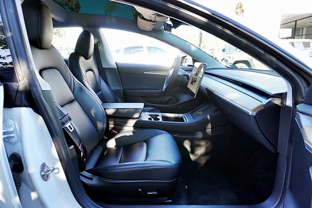 Used 2023 Tesla Model 3 Standard Range RWD image 15