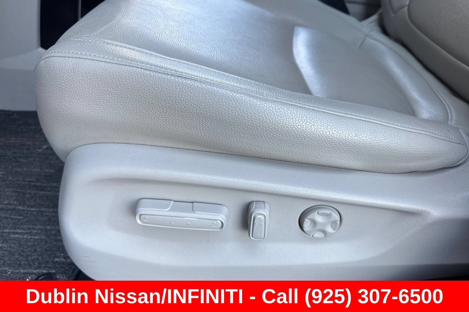 Used 2025 Honda Odyssey EX-L image 14