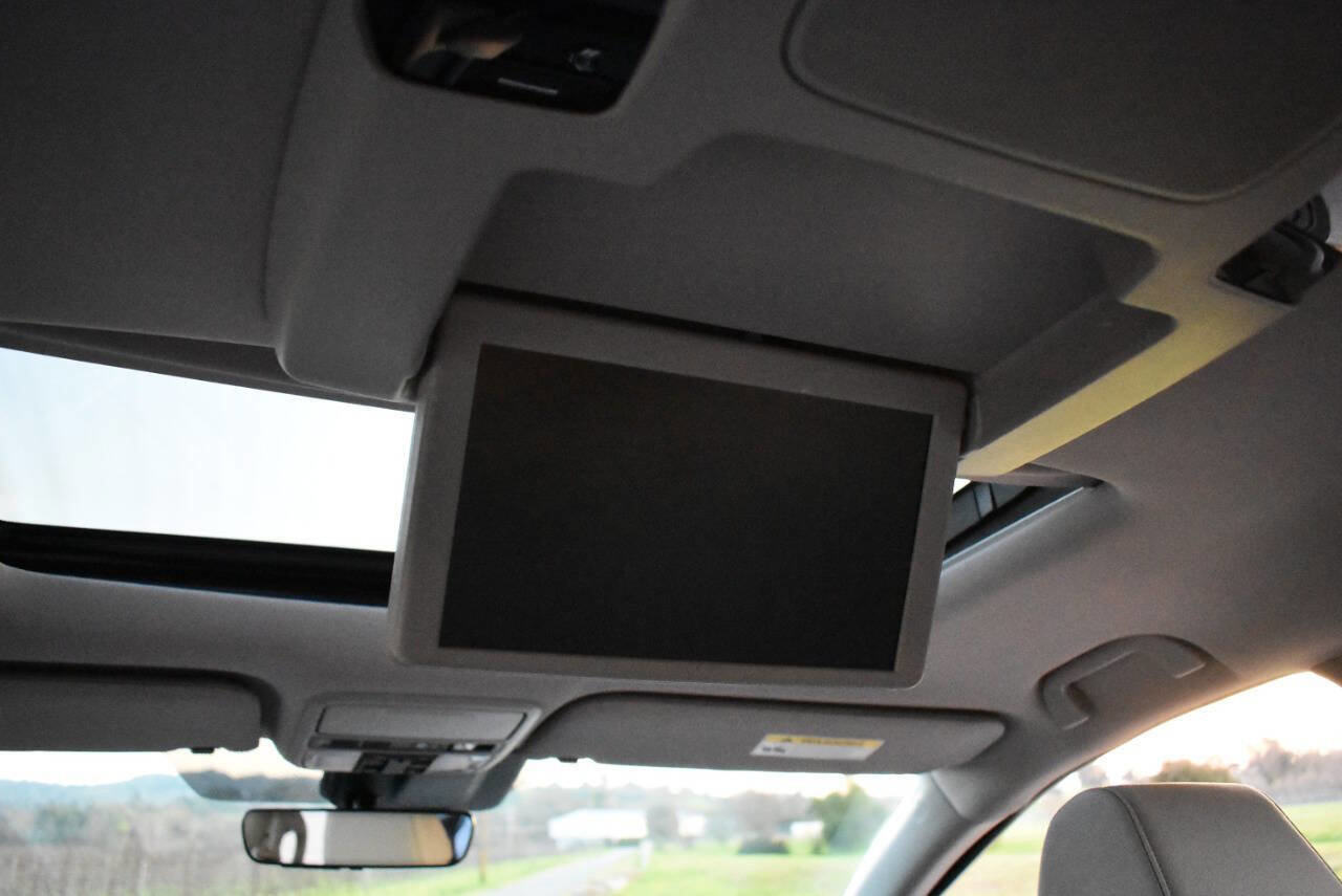 Used 2018 Honda Odyssey Elite image 40