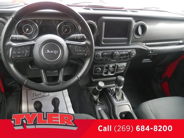 Certified 2022 Jeep Gladiator Willys image 44