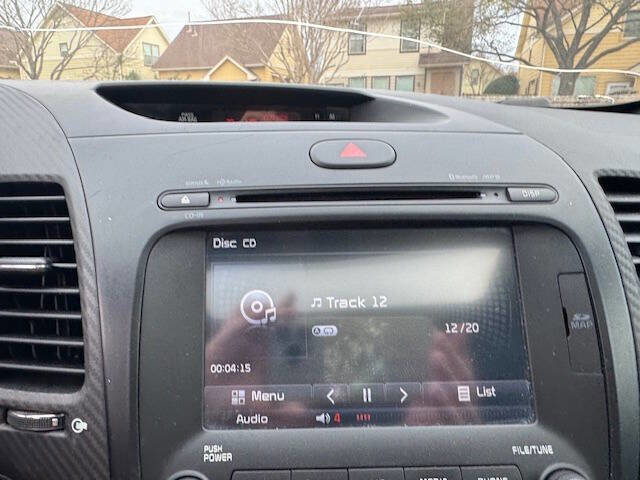 Used 2014 Kia Forte Koup SX w/ SX Premium Package image 42