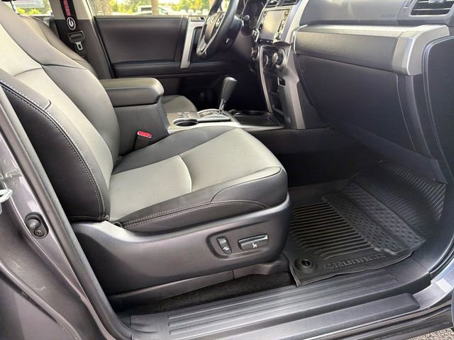 Used 2023 Toyota 4Runner SR5 Premium w/ Moonroof Package RWD image 13
