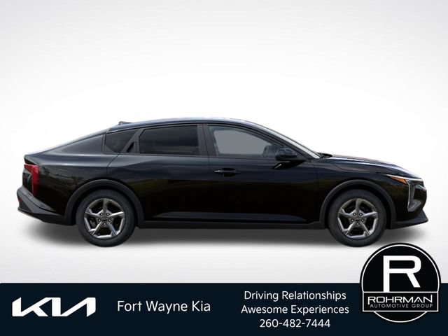 New 2026 Kia K4 FWD image 8